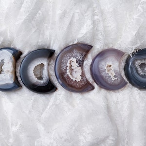 Druzy Agate Moon Crystal