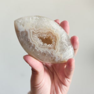 Druzy Agate Eye Crystal Carving Flame