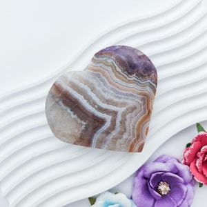 Amethyst Lace Agate Heart Crystal Carving Healing Crystals