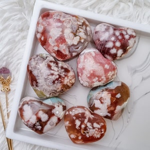 Blumen Achat Kristall Herz Schnitzereien / rot rosa grün braun