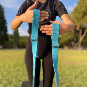 Stretching Strap for Nerve Pain Fibromyalgia, Neuropathy, Restless Leg,Sciatica, Neck, Hips, Spine Relieve Pain and Yoga Pilates Mat Carrier