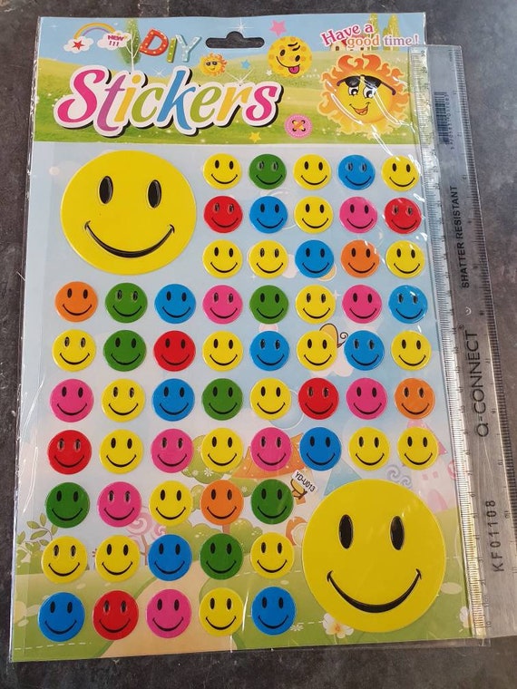 1x Large Sheet Reuseable Colourful Happy Face Emoji Puffy 3D Stickers for  Children's Craft Books -  Finland