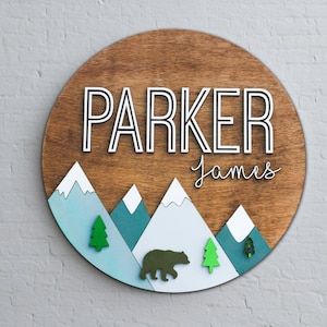 Nursery Name Sign, Woodland Nursery Decor,  Personalized Round Name Sign for Baby&#39;s Wall Art