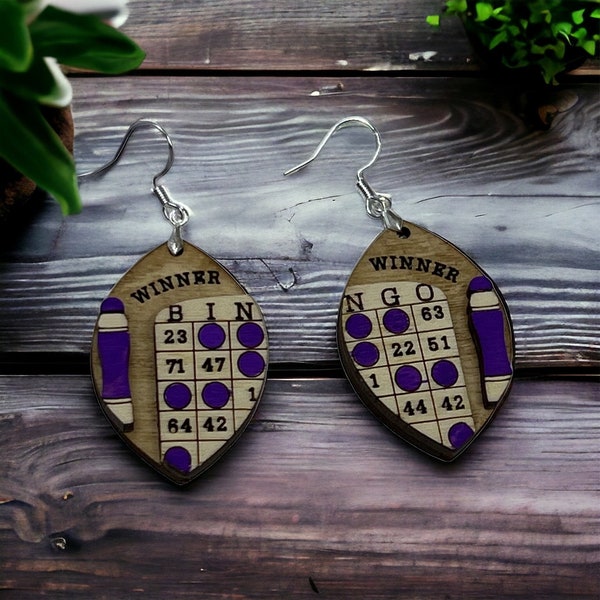 Bingo enthusiast earrings for gift good luck charm, bingo queen, bingo dauber