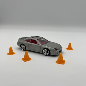 1/64 Scale Traffic Cones For Diecast Diorama