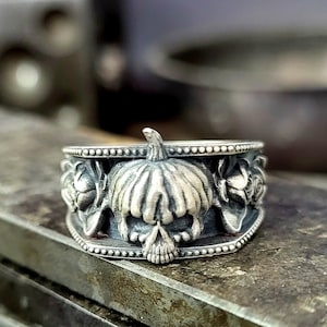 Biker Skull Rings Men Women, 925k Sterling Silver Handmade Ring, Rock and Roll Biker Jewelry, Unusual Skull Ring, Impressive Band Ring Men