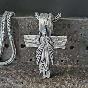 Silver Jesus Christ Wooden Cross Pendant, Engraved Jesus Christ Cross Necklace, 925k Sterling Silver Jewelry, Symbol of the Christian Men&#39;s