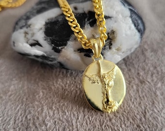 Gold St. Michael Anhänger, 10k 14k 18k Massivgold Schmuck, christliche Männer Halskette, St. Erzengel Michael Anhänger, Goldanhänger Geschenk für ihn