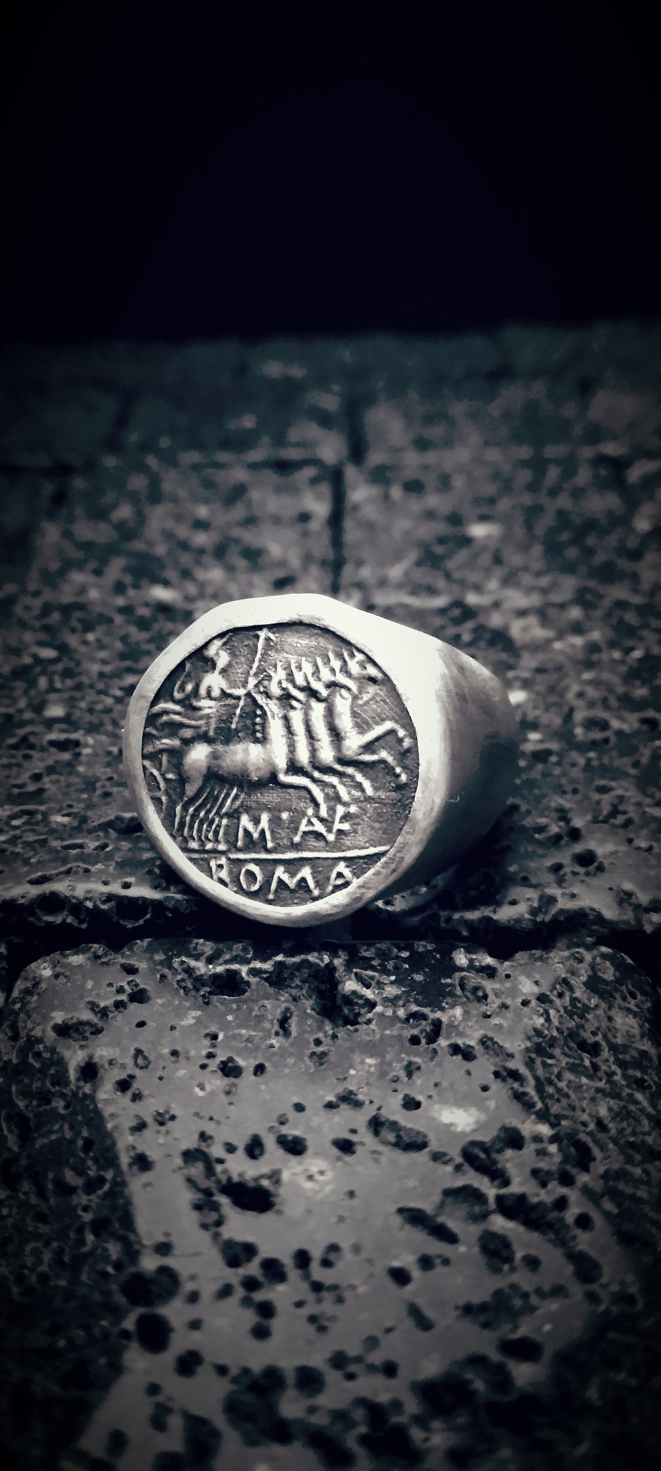 Ancient Roman Horses Ring 925k Sterling Silver and Oxidized Etsy