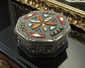 Handmade Moroccan Jewelry Box: Engraved Metal & Wood Inlay artisanal gift