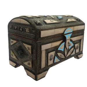 Antique Black Jewelry Box with Lid – Handmade White Copper Organizer, Unique Storage Solution and Perfect Gift for Halloween & Christmas