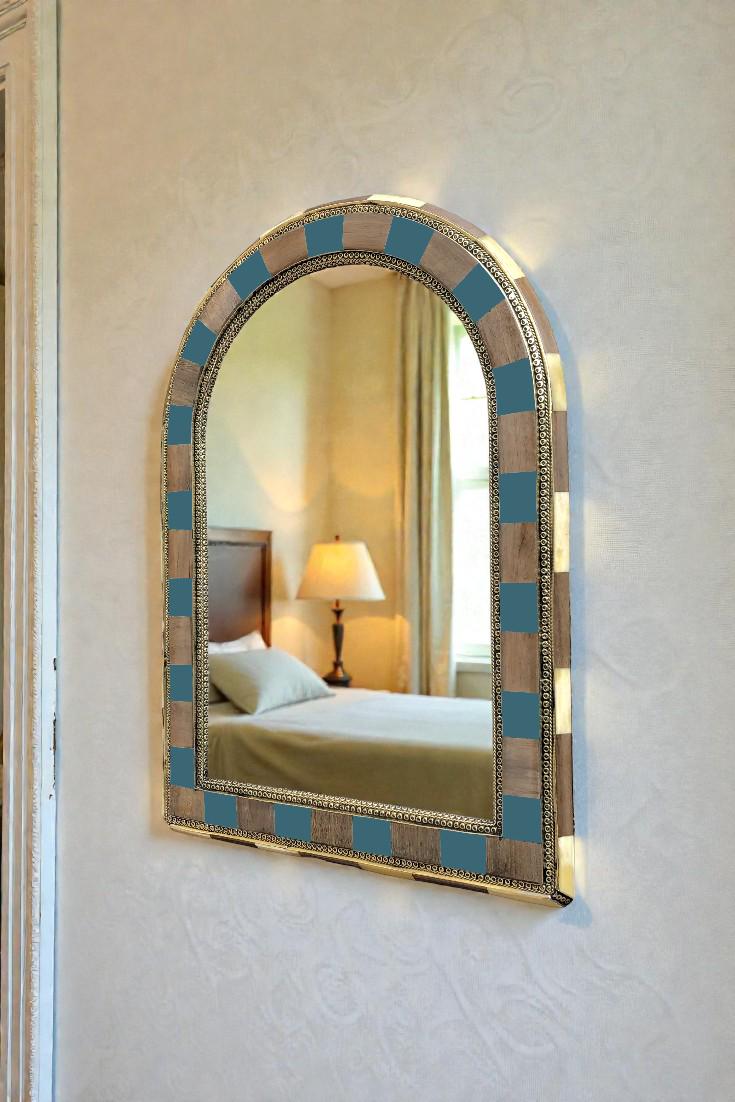 インレイウォールミラー：アーチ型のブルーウォルナットウッド、銅の