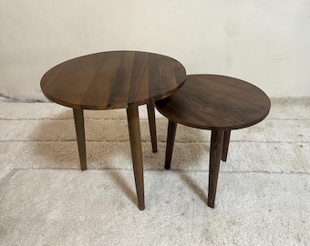Handgemaakte notenhouten bijzettafel: artistieke rustieke elegantie vintage uniek