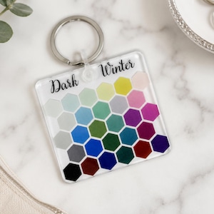 Llavero con paleta de colores personal / Herramienta de análisis de color estacional / Invierno oscuro / Paleta de 12 estaciones / Guía de colores para el armario / Regalo de estilista