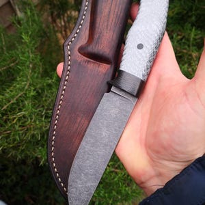 Knife hunting bushcraft outdoor gift carbon fibre bohler k390