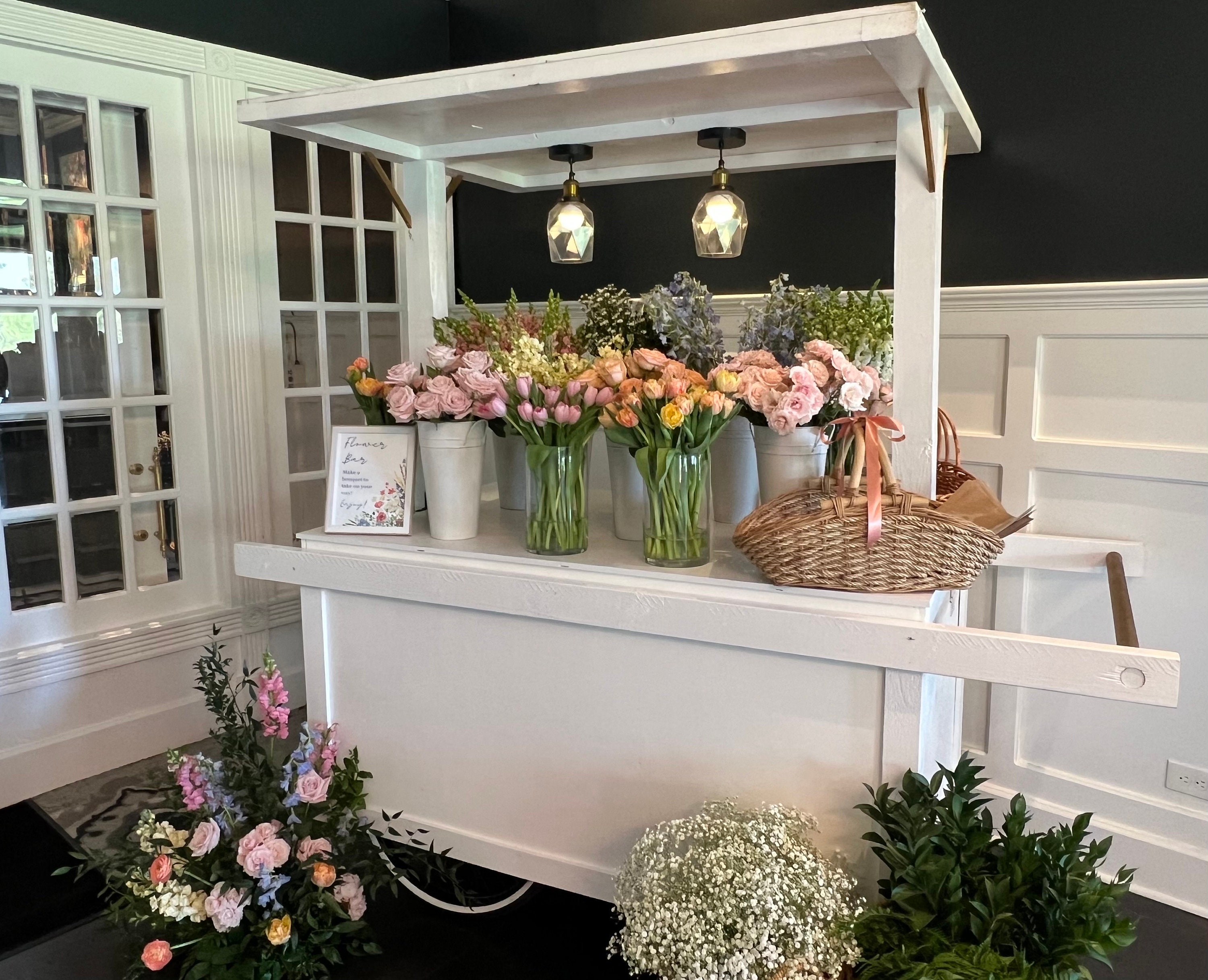 Champagne Cart| Mobile Bar | Wedding Bar | Event Bar | Flower Bar