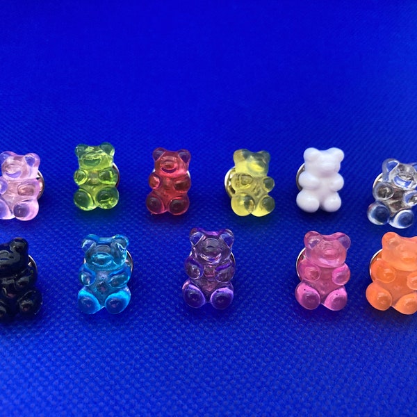 Gummy bear pin badge/bear pin/cute pin/sweet