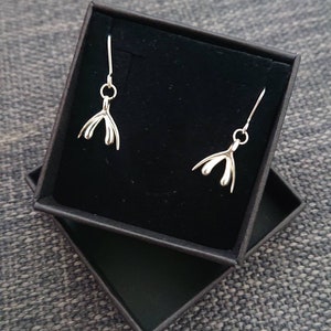 Mini clitoris earrings size S - in solid silver