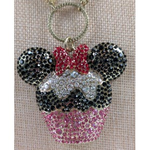 Disney Minnie Mouse Cupcake Rhinestone Necklace Gold Tone Statement Pendant Cute zdjęcie 4