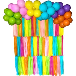 Luau Fringe Wall Backdrop