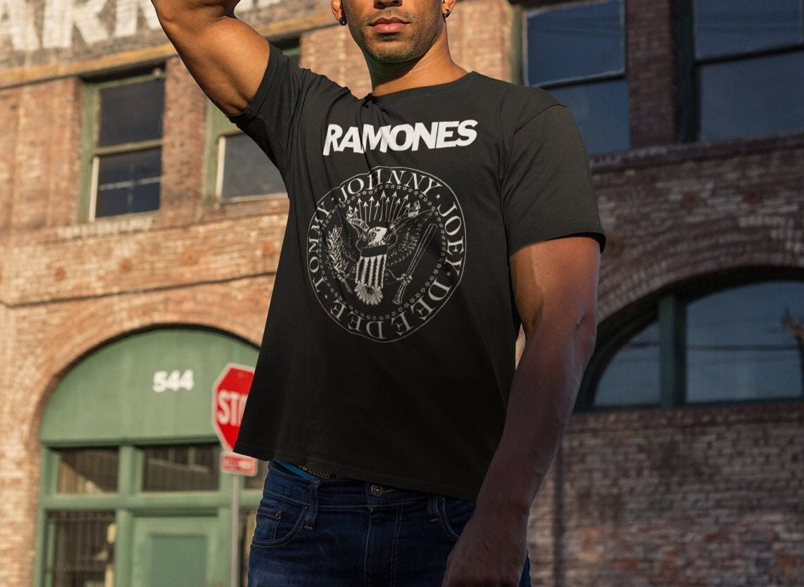 T shirts ramones hotsell