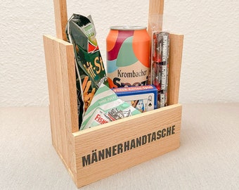 Männerhandtasche - Präsentkorb für den Mann - Männerwellness - Vatertagsgeschenk - Papageschenk - Kumpelgeschenk - Klötzchen Holz