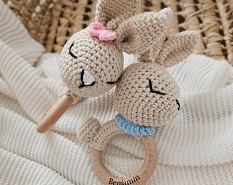 Personalised Crochet Bunny Rattle, First Easter Baby Gift, Neutral Nursery Gift,Baby Shower Gift, Wooden Rattle, Montessori Toy, Sensory Toy