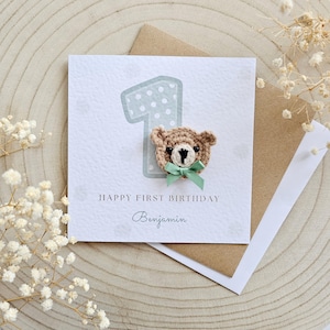 Personnalisé 1er premier anniversaire carte, un sur deux, fille garçon personnalisé, minimal neutre, ours en peluche, luxe pour bébé, petit-fils fille nièce neveu 103G