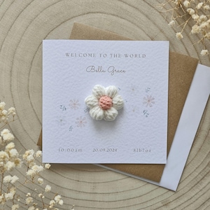 Biglietto di auguri personalizzato per neonato all'uncinetto, biglietto per neonata, biglietto per neonato, biglietto con fiori per neonato, regalo personalizzato, boho neutro 155