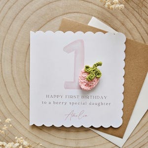 Personalisierte erste Geburtstagskarte, Beere 1. Geburtstag, gehäkelte Tochter, Enkelin, Nichte Schwester, Patentochter Erdbeere, Luxus 161
