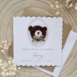 Cartão personalizado de crochê vintage para recém-nascido, urso de crochê feito à mão, luxuoso bebê menino, bebê menina, cartão de urso neutro, presente para recém-nascido 064S