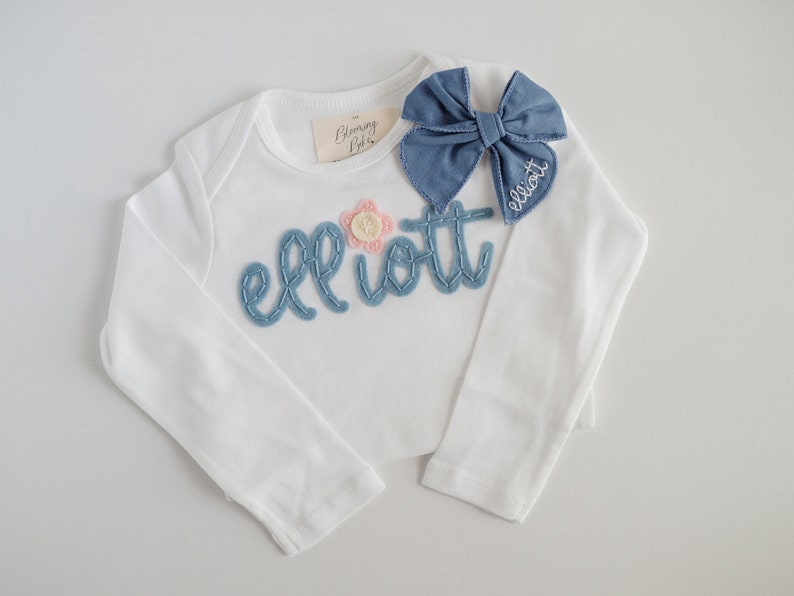 Custom Hand-Embroidered Name Hairbow Name Bow, Embroidery Bow, Custom Name Bow, Newborn Bow, Toddler Hairbow, New Baby Girl Gift, Baby Bow image 6