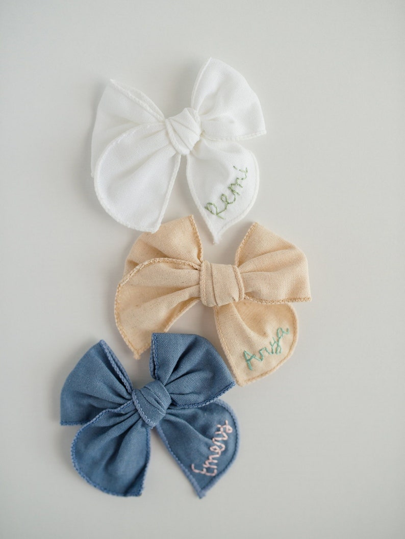 Custom Hand-Embroidered Name Hairbow Name Bow, Embroidery Bow, Custom Name Bow, Newborn Bow, Toddler Hairbow, New Baby Girl Gift, Baby Bow image 5