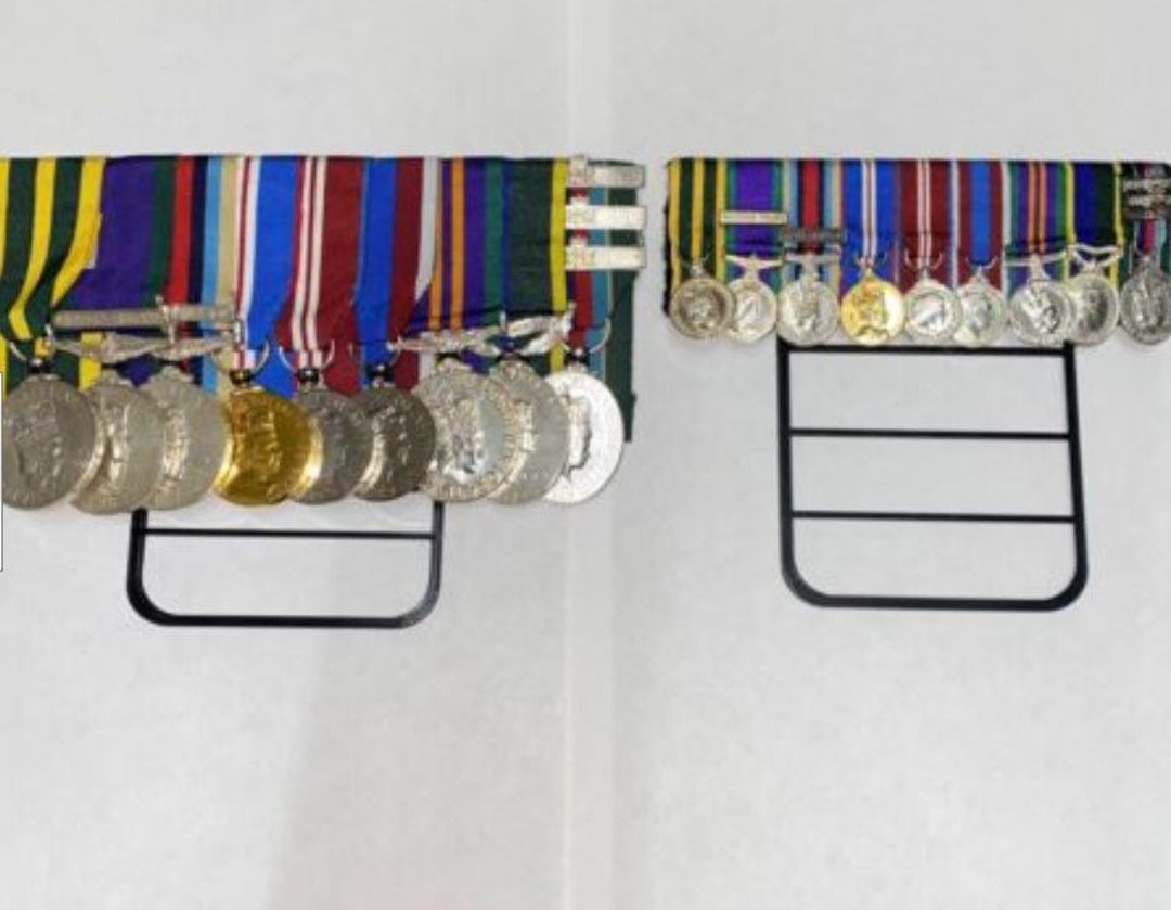 Pocket Medal Holder Medal Holder for Full Size or Miniature Medals