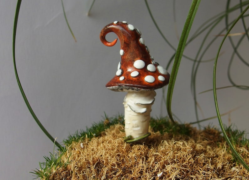 Mushroom Stick, Plant Pot Shroom Pick Decor, Fairy Garden Plant Amanita Stakes, Handmade Witchy Shroom Hat finding image 8