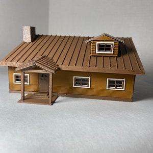 S scale buildings clearance