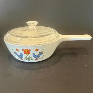 Vintage 1975 CorningWare 1 pt Menuette Saucepan in Country Festival with PYREX Knob Lid - Model p 81 b