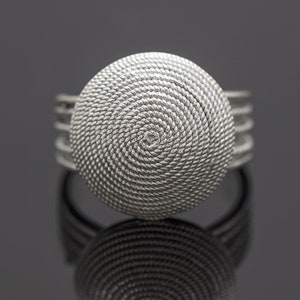 925 Sterling Silver Handcrafted Round Filigree Ring - Adjustable Size