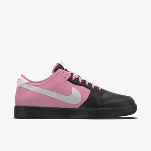 Édition Nike « PINK Panther » personnaliséepar END FEAR Studios