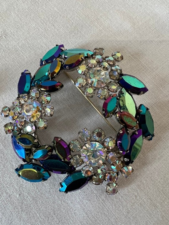 vintage jewels of the past of superior quality