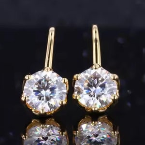 Pendientes colgantes solitarios de moissanita en oro amarillo de 10 quilates para mujer, pendientes con pendientes colgantes de moissanita redondos de 7,5 mm para niñas en oro, plata
