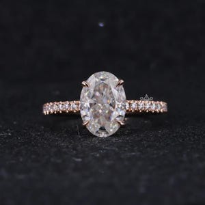 2.50CT Oval Cut Moissanite Verlobungsring Einzigartige Versteckter Halo Ring 14K Solid Gold Ehering Jahrestag Geschenk Ring für Frauen Versprechen Ring