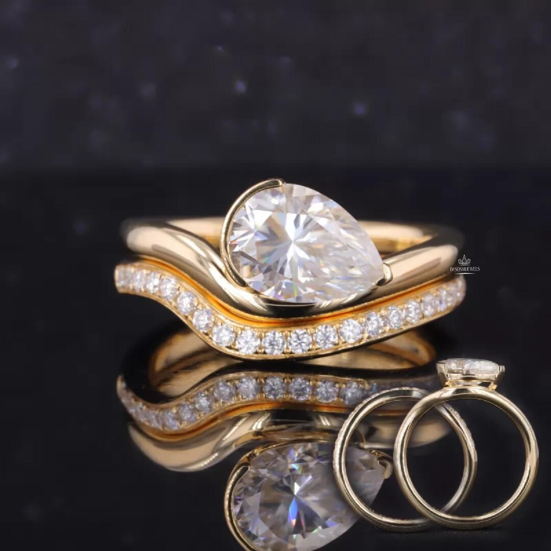 Pear Cut Moissanite Engagement Ring Set, 14K Yellow Gold Bezel Pear ...