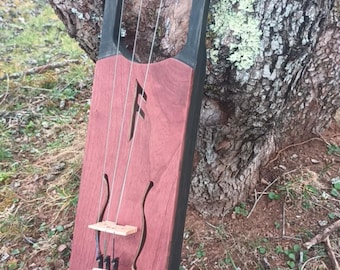 32 inch  Blooded Grain 3 string Tenor Tagelharpa