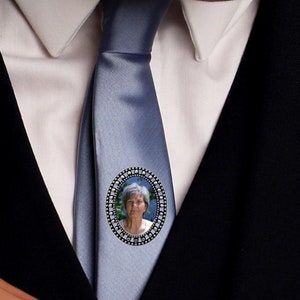 Photo Lapel Pin - Groom Gift - Wedding Lapel Pin - Custom Memorial Pin - Boutonniere Charm - Personalized Remembrance Pin for Loved Ones