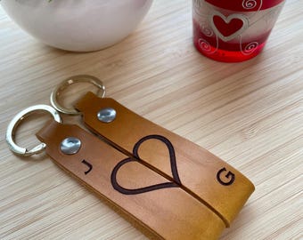 Personalized Leather Couples Keychain Set, Anniversary Gift (Set of 2)