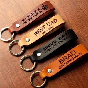 Anniversary gift | Personalized keychains | Custom keychain | Leather keychain | Engraved keychain | Name keychain | Gifts for men | Key fob