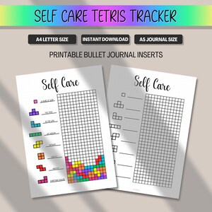 Puede incluir: Dos insertos imprimibles de seguimiento de Tetris para el cuidado personal. Los insertos son blancos con líneas de cuadrícula negras y las palabras "Self Care" en la parte superior. Las piezas del juego Tetris son de varios colores. El banner superior dice "Self Care Tetris Tracker".