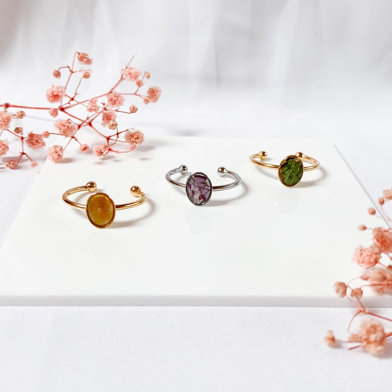 Birth month real flower ring // handmade pressed dried aster resin jewelry nature dainty gold jewelry for woman unique birthday gift for her image 9