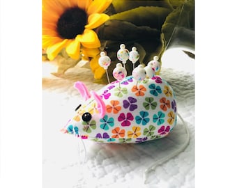 Pippi Mouse Pin Cushion Sewing Pattern, Easy Tutorial (PDF Digital Download)